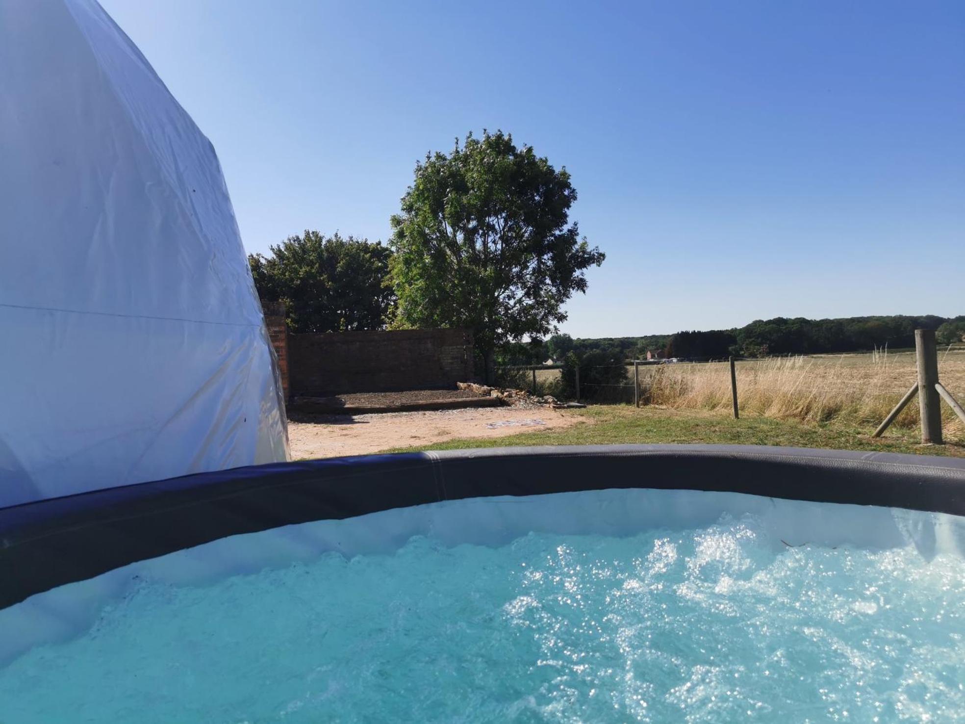 Apartamento Lincoln Star Dome, Hot Tub, Bbq Langworth Exterior foto